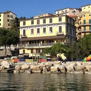 https://hotel-belvedere-portovenere.hotelitalianriviera.com